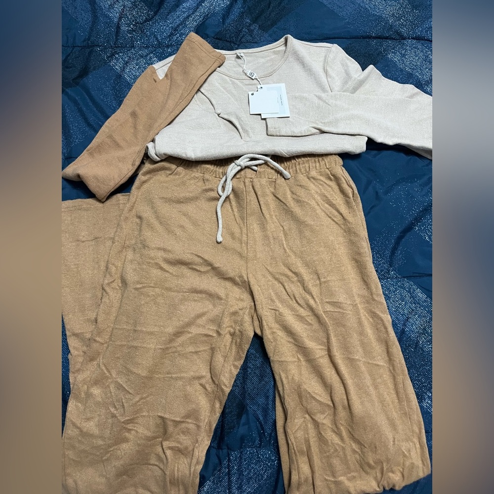 ByEgreis “Joni Set”
